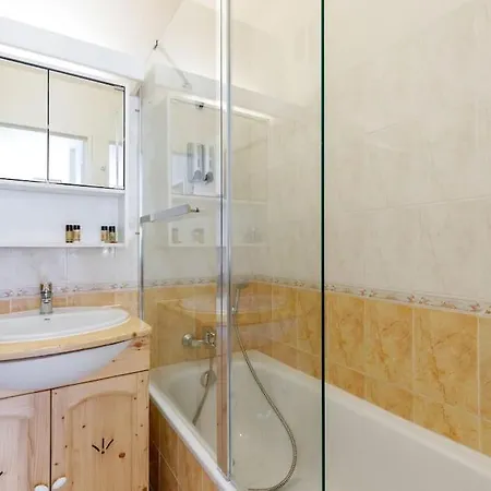 Apartment Domaine Des Palmiers - Piscine- Parking - Tennis - Clim Cannes